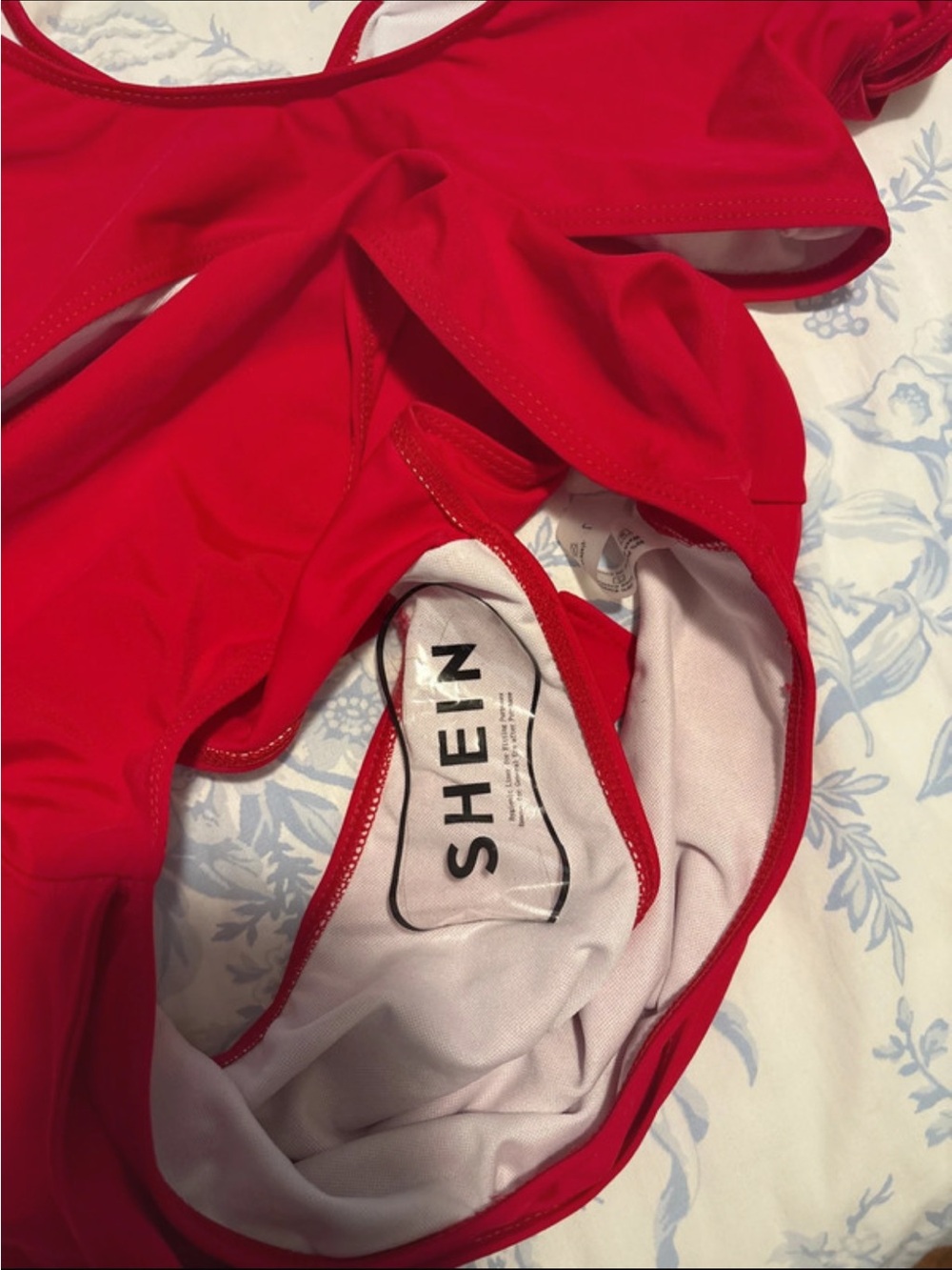 SHEIN Red Ruffle V-Front High-Waist Bikini Set - Picture 4 of 5